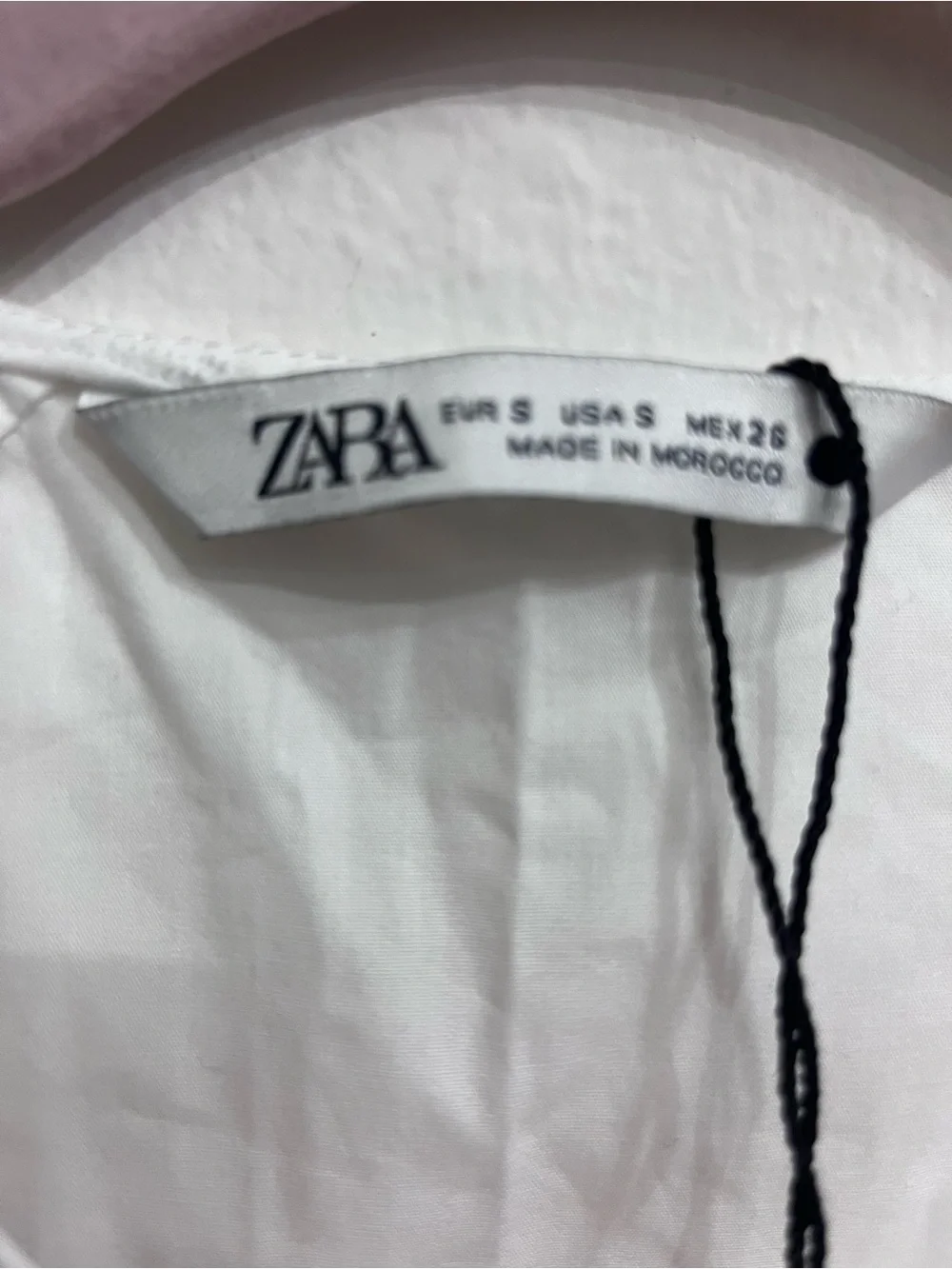 Zara White Puff-Sleeve Button-Front Blouse